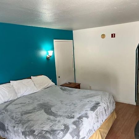 Hotel 2 Double Bed Studio 109 & Hot Tub Livingston Buitenkant foto